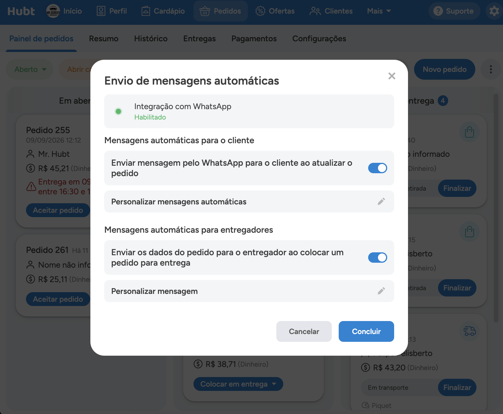 Janela Envio de mensagens automáticas, com a integração do WhatsApp habilitada e as chaves do cliente e do entregador