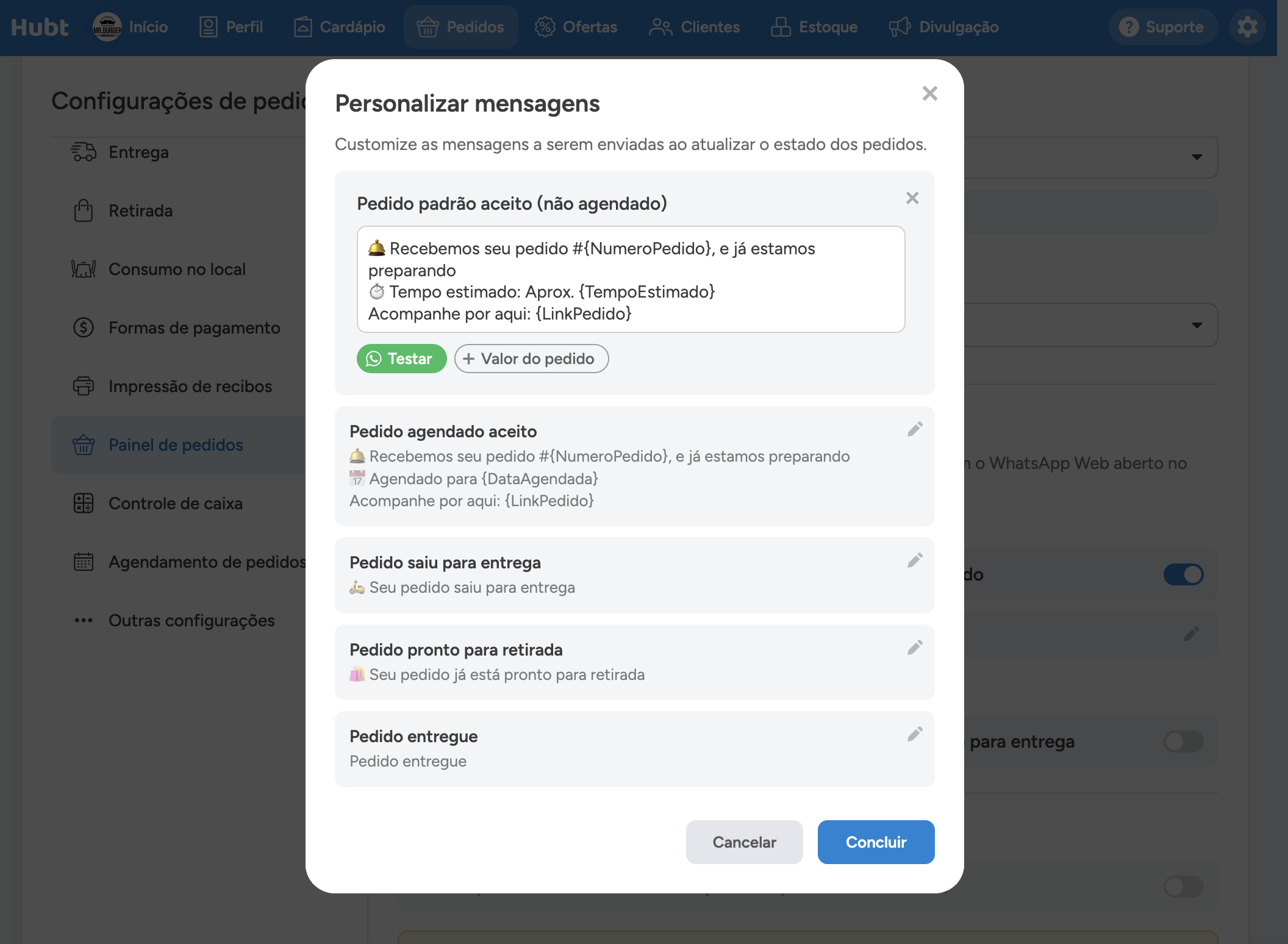 Mensagem aberta para edição dentro de Personalizar mensagens, com o campo de texto, o botão Testar e os campos que o Hubt preenche
